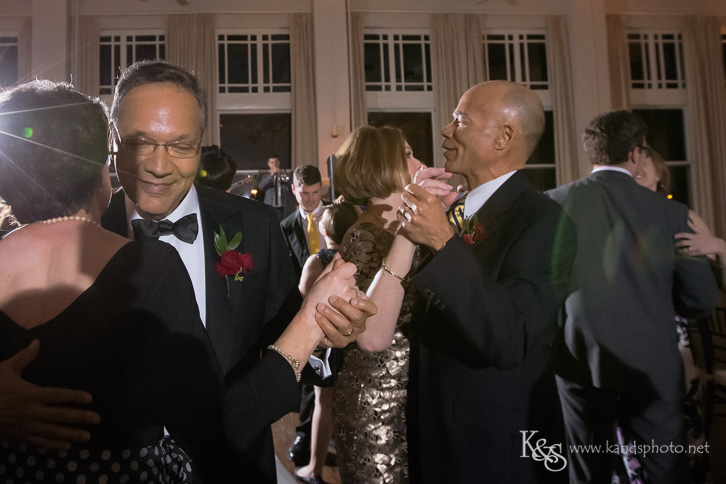 wedding at room on main dallas